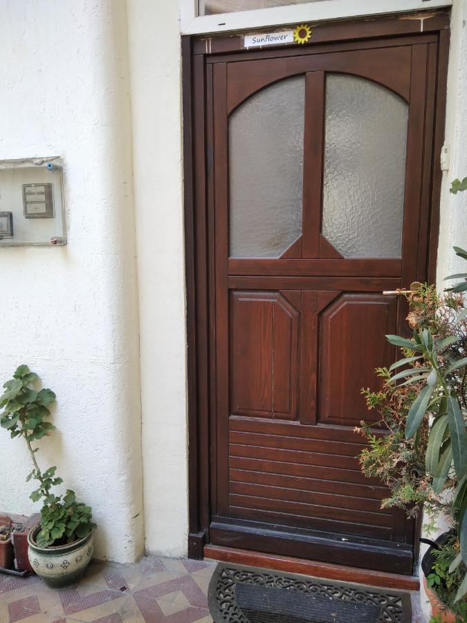 Sunflower Apartment บูดาเปสต์ ภายนอก รูปภาพ